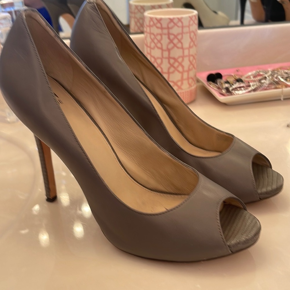 Gray open toe pumps